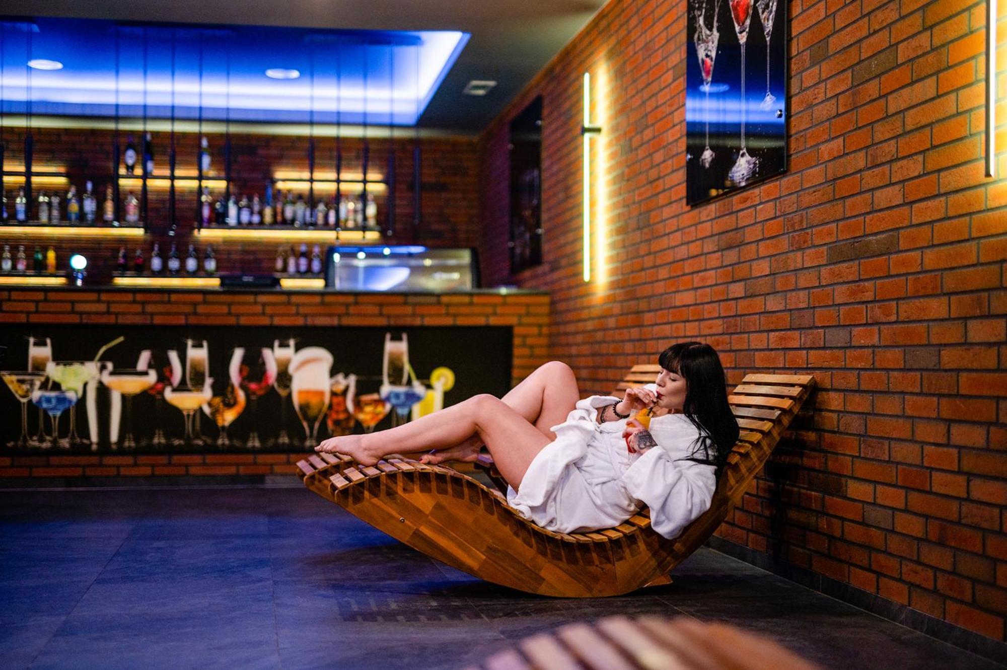 Hotel Alhar Lubliniec Eksteriør billede